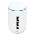 Miniatyrbillede 1 af 4: Ubiquiti UniFi Dream Machine All-in-One-router (med 2-benet EU-stik)