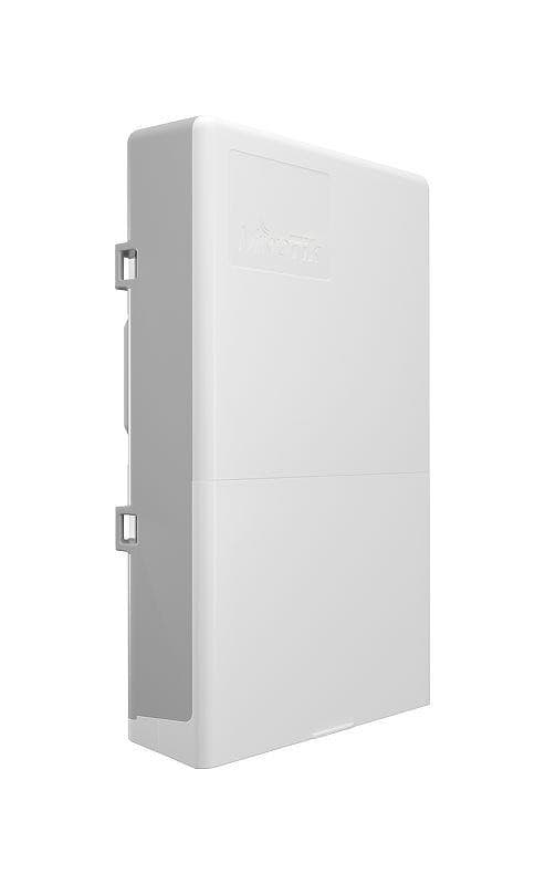 Wireless Router MIKROTIK Switch (16x10/100M, CRS318-1FI-15FR-2S-OUT) Hvit
