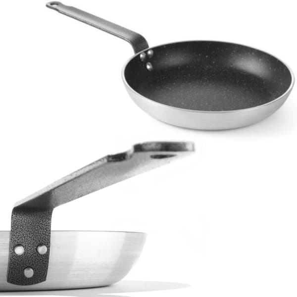 Aluminiumstekpanna med marmorerad non-stick beläggning. 200 mm - Hendi 627600