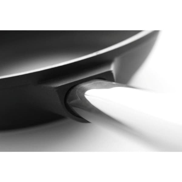 Profi Line induktionsstekpanna av gjuten aluminium, belagd med titan, diameter. 240 mm - Hendi 629154