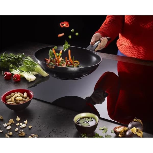 TEFAL Emotion Wok 28 cm, Induktion, Non-stick beläggning, Robust handtag, 10 års garanti E3001904