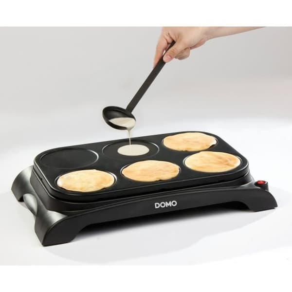 DOMO DO8710W Crepier + Wok - 6 hengelle - 1000W - Musta