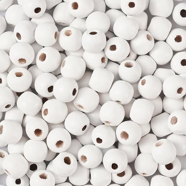 180 träpärlor som är vita 10 mm
