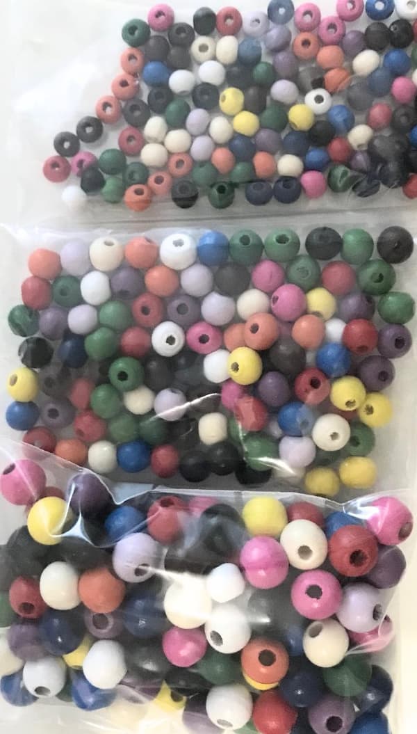 60 blandade träpärlor mix färgglada
