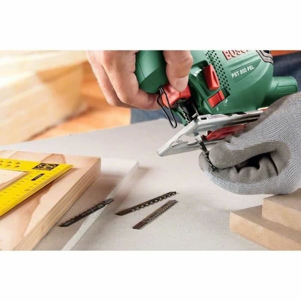 Moottorisaha BOSCH PST 800 PEL
