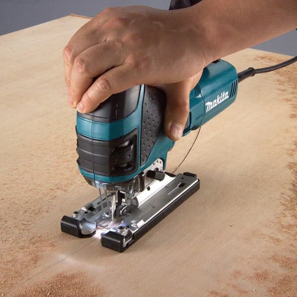 Moottorisaha BOSCH PST 700 E 300 W