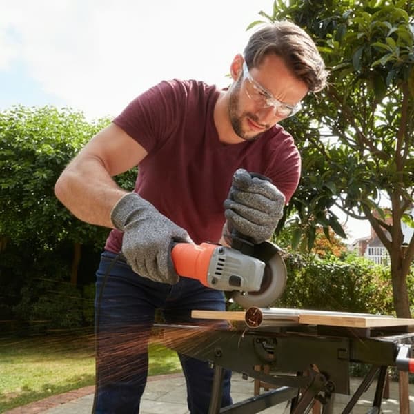 Vinkelsliber Black & Decker BEG010 710 W 115 mm Mini