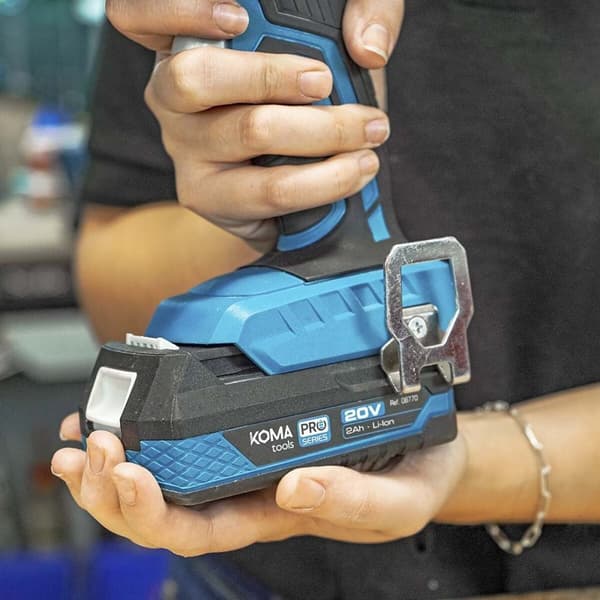 Ajuripora Koma Tools