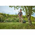 Miniatyrbillede 2 af 7: Tesoura Elétrica Black & Decker PowerCommand Pivotant BCSTE636L1-QW 36 V Ø 33 cm