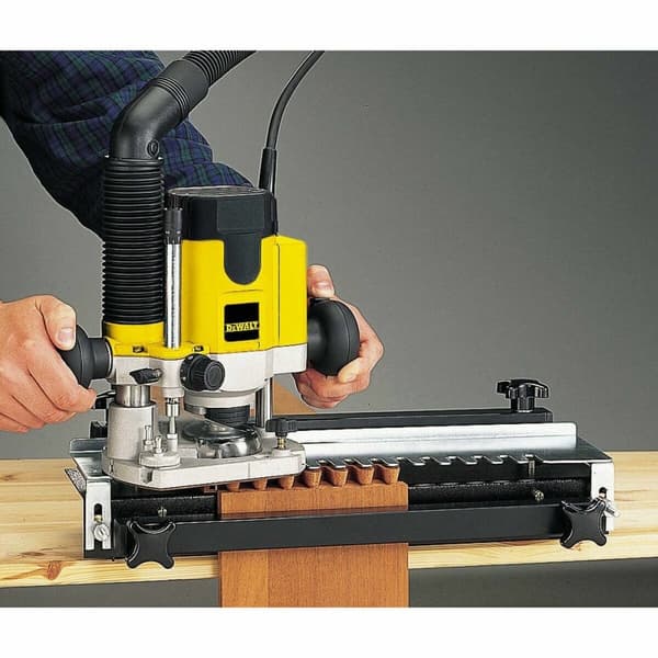 Fræsemaskine Dewalt DW621-QS 1100 W
