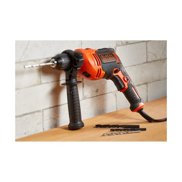 Bore og tilbehørssæt Black & Decker BEH710K-QS 230 V 710 W