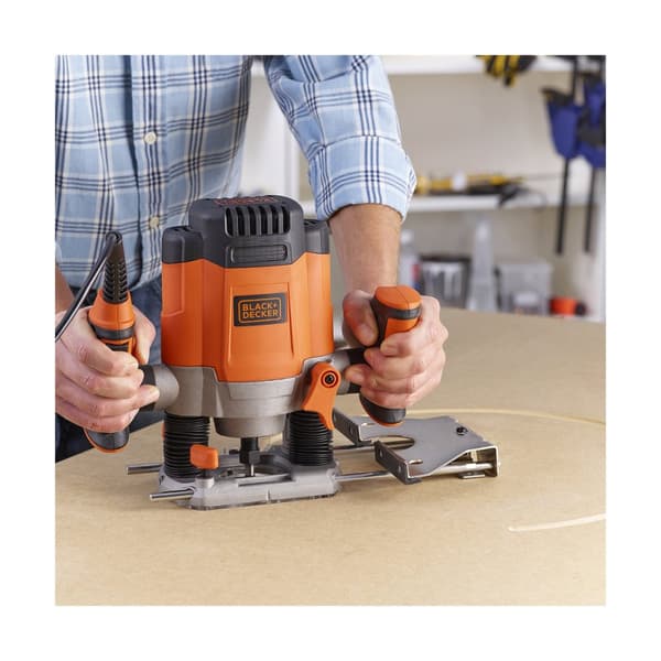 Fresemaskin Black & Decker 1200eka-qs