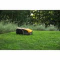Miniatyrbilde 3 av 6: Gressklipprobot Stephane Domergue Stiga A 1000