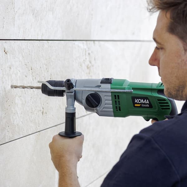 Borr- och tillbehörssats Koma Tools 1050 W 220-240 V