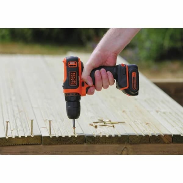 Skruetrækker Black & Decker BDCDD12KB-QW 10,8 V