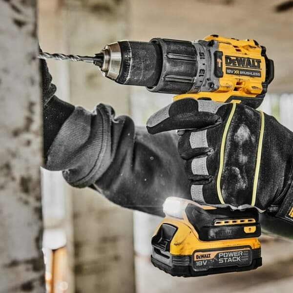 Bore og tilbehørssæt Dewalt DCD805E2T-QW 18 V 90 nm