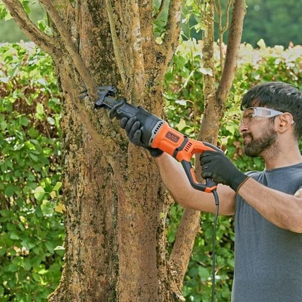 Frem- og tilbagegående sav Black & Decker BES301K-QS 750 W 2800 SPM