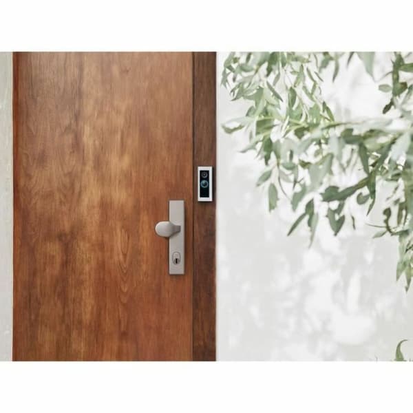 Smart interntelefon med video Ring Automotive
