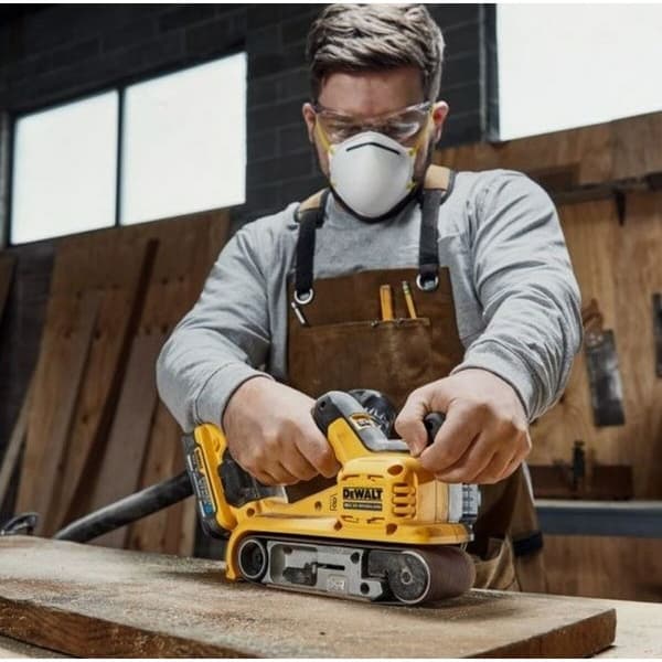 Båndsav Dewalt DCW220NT