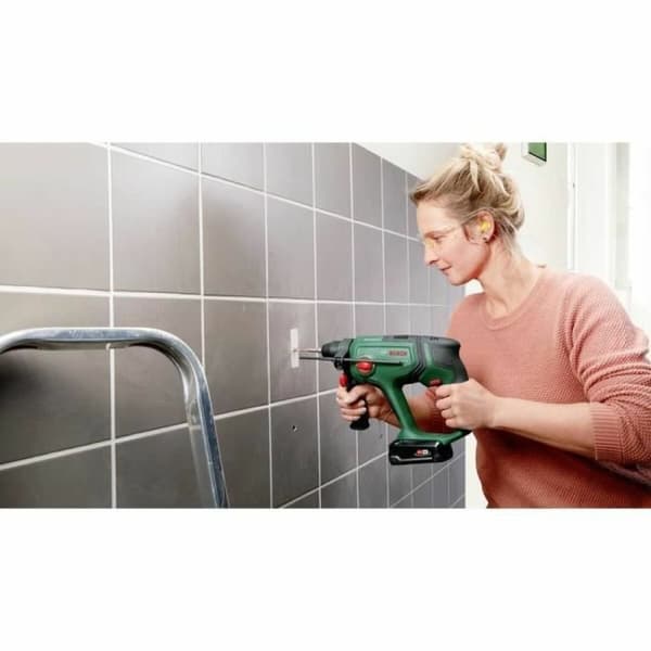 Driverbor BOSCH UniversalHammer 18V 2,5 Ah
