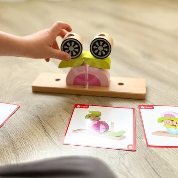 CLASSIC WORLD Kreativa Träklossar i 3D – Uggla (Rymdtema)