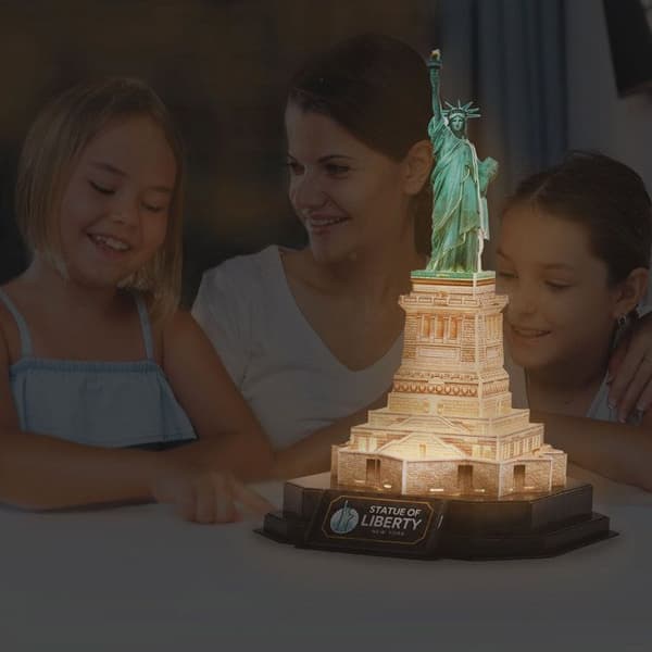 3D-pussel - Frihetsgudinnan LED | 3D-pussel | Present till 8-åringar