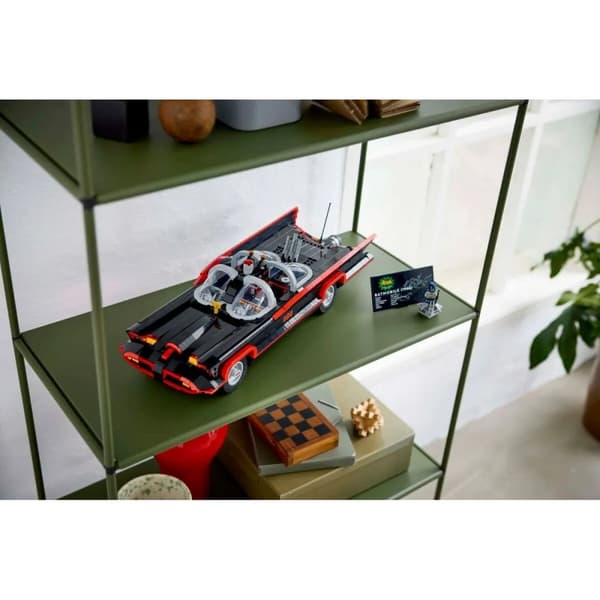Byggsats Lego BATMAN 76328 The Classic TV Series Batmobile 1822 Delar