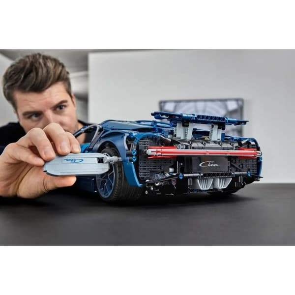 Playset Lego Technic: Bugatti Chiron 42083 3599 Delar 32 x 14 x 56 cm
