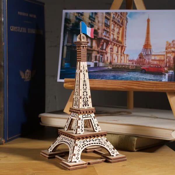 Paris Torn - Ugears - 3D pussel i trä