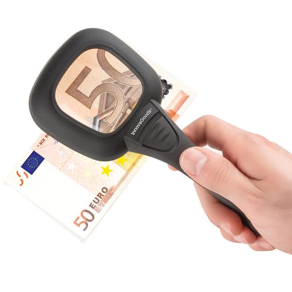Suurennuslasi LED- ja UV-lampuilla