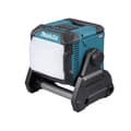Miniatyrbild 1 av 4: Trådlös byggstrålkastare - MAKITA - ML005G - Integrerad LED - Batteri - Vit