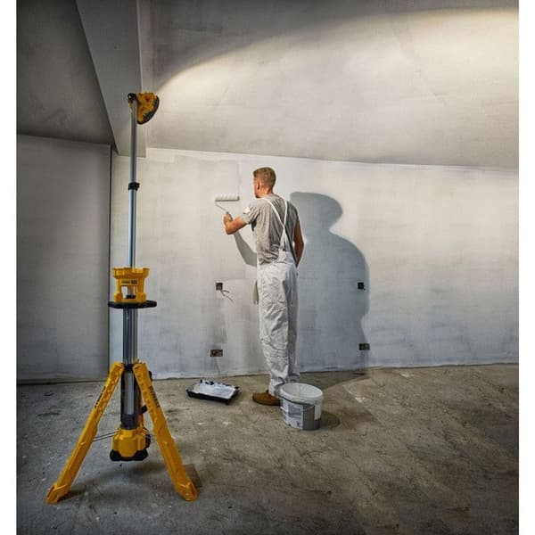 18V LED-stativ XR-lampa (utan batteri eller laddare) i kartong - DEWALT - DCL079-XJ