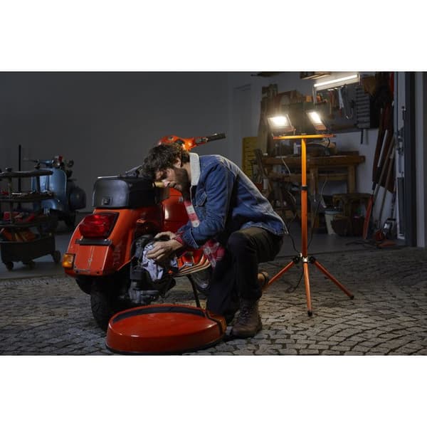 LED byggprojektor med OSRAM stativ - 2x20W=3400lm - Kallvit