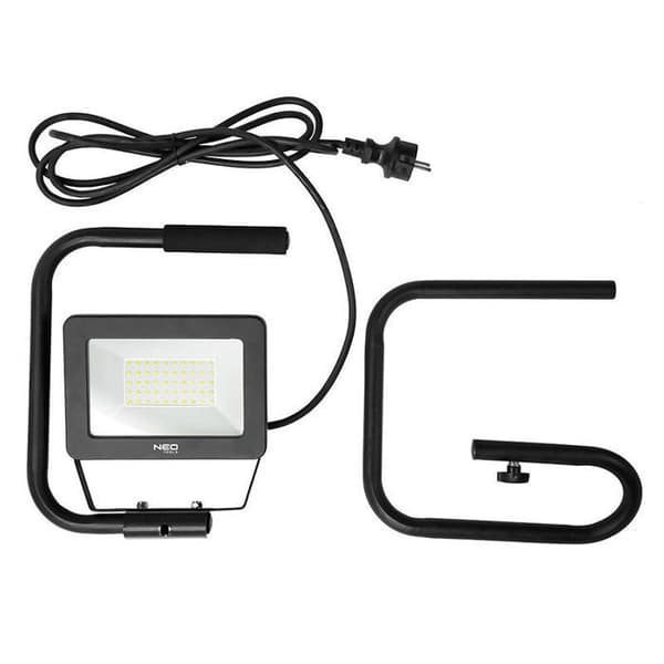 Bärbar projektor NEO TOOLS 99-063 SMD 50W
