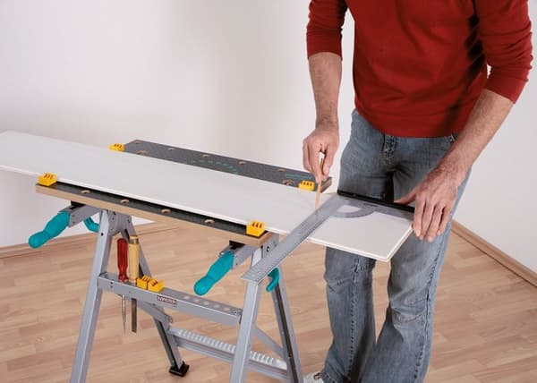 Master 200 - Fällbar arbetsbänk - wolfcraft - Spännbord - Justerbar skiva - 6177000