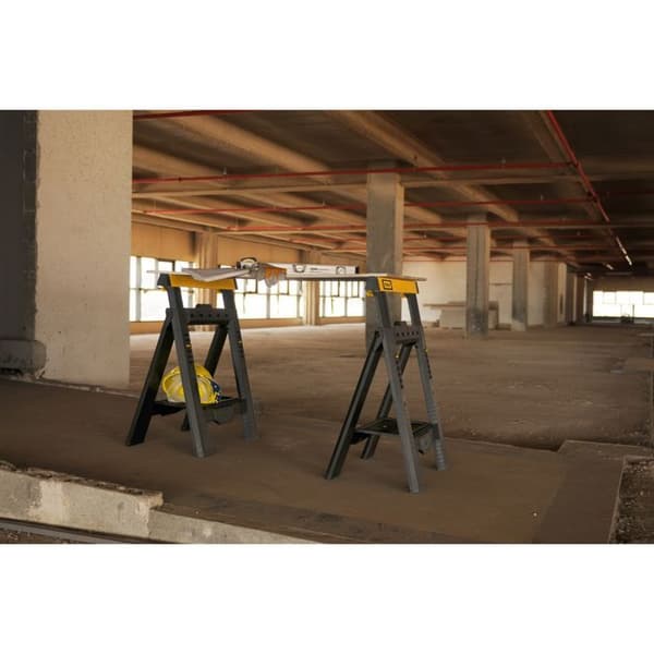 Set med 2 stycken teleskopiska hopfällbara bockar - STANLEY - STST1-70559