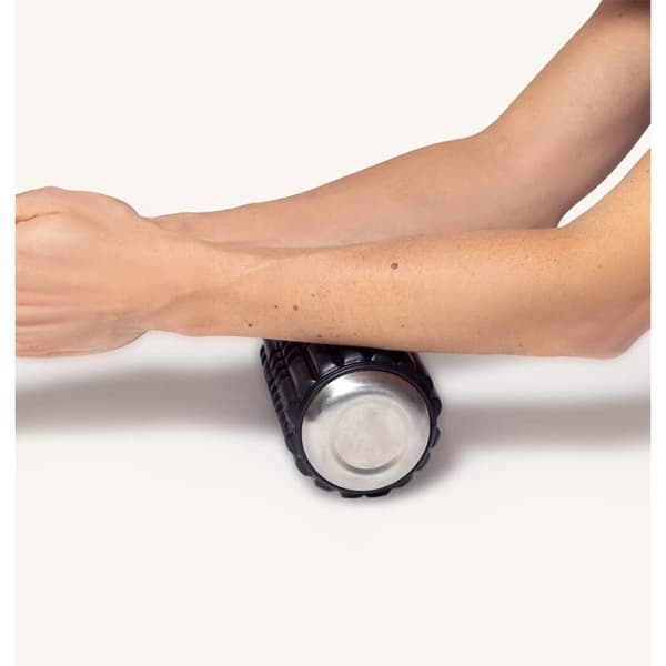 SWEDISH POSTURE WaveWell 2in1 Vattenflaska & Foamroller