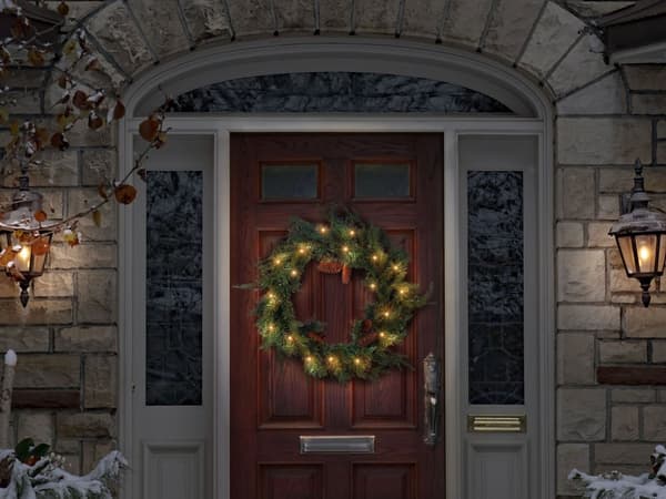 Julekrans med belysning Grønn Syntetisk materiale ø 60 cm LED Kongler Julepynt Jul Dekorasjon