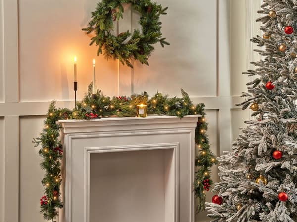 Julegirlander med belysning Grønn Syntetisk materiale 270 cm LED Julepynt Jul Dekorasjon