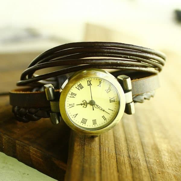 Klocka Vintage Brunt äkta läderarmband flätat