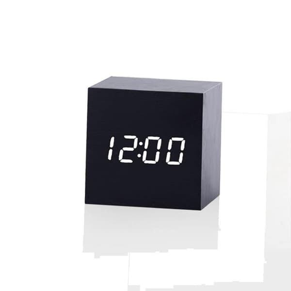 Vekkerklokke i tre med LED-skjerm - Svart / Hvit