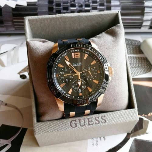 Guess W0366G3 miesten kello