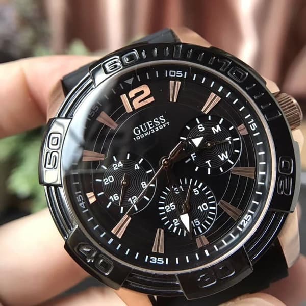 Guess W0366G3 miesten kello