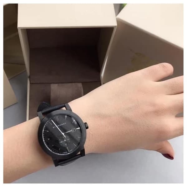 Burberry BU9906 City Svart Läder Rem Herrklocka