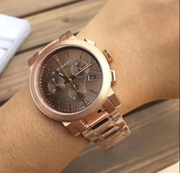 Burberry BU9754 Kaupunki Ruusu kulta-sävy naisten kello
