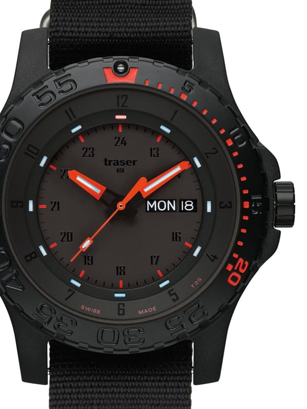Mens Watch Traser H3 104147, Quartz, 45mm, 20ATM