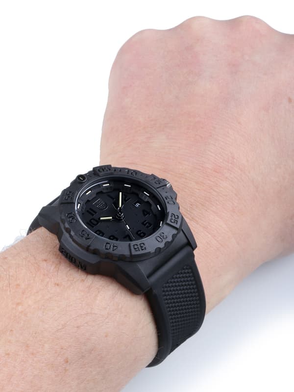 Mens Watch Luminox XS.3501.BO, Quartz, 45mm, 20ATM
