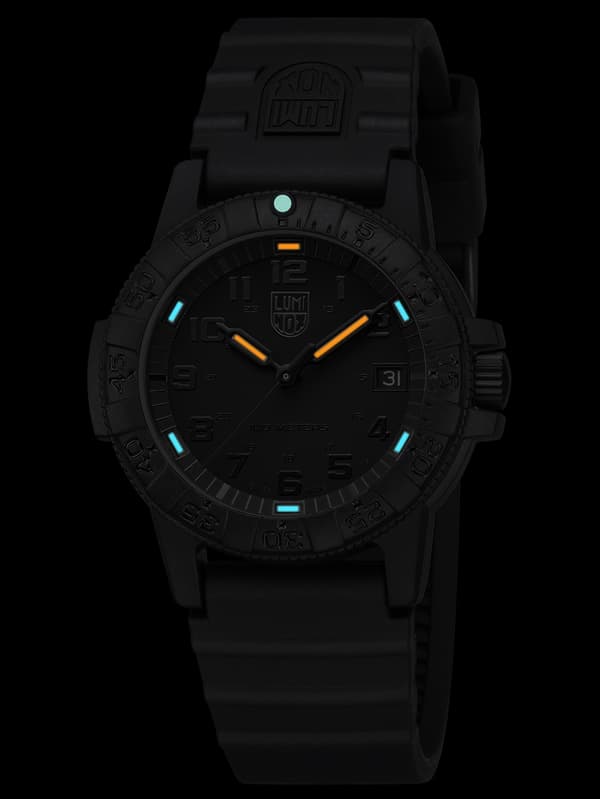 Mens Watch Luminox XS.0301.BO.L, Quartz, 39mm, 10ATM