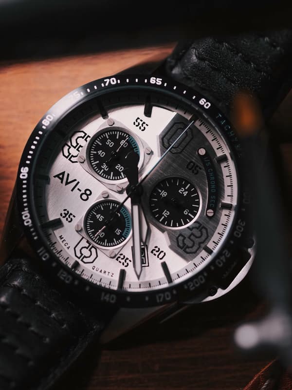 Mens Watch Avi AV-4077-01, Quartz, 43mm, 5ATM