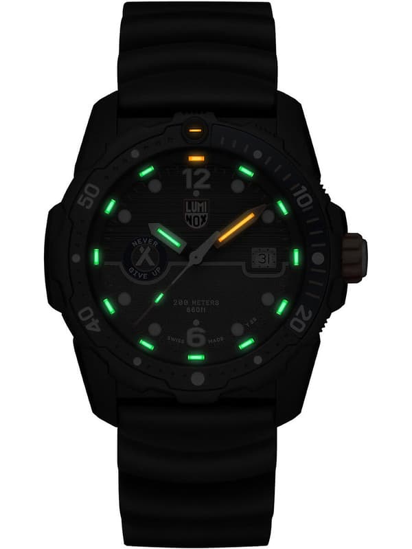 Mens Watch Luminox XB.3723, Quartz, 42mm, 20ATM